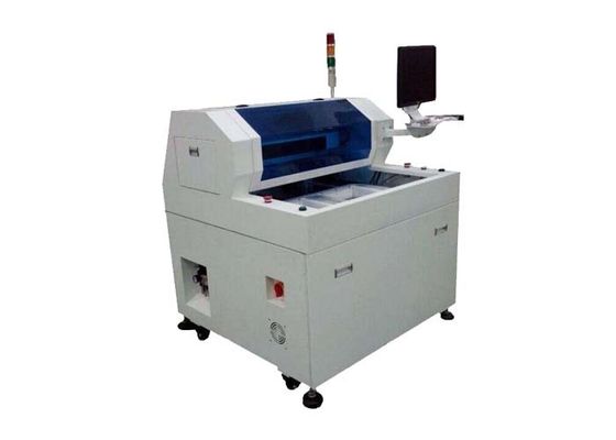 Alt Toz Toplama CNC 3.0mm Kalınlık PCB Freze Makinesi