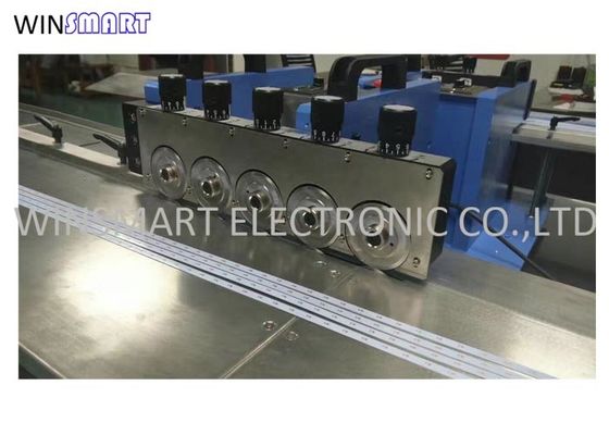 İyi bir fiyat. Mulit Blade Pcb Board Kesici Alüminyum LED Pcb Depaneling Ekipmanları çevrimiçi